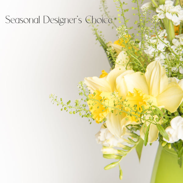 Seasonal Designer's choice flower Delivery