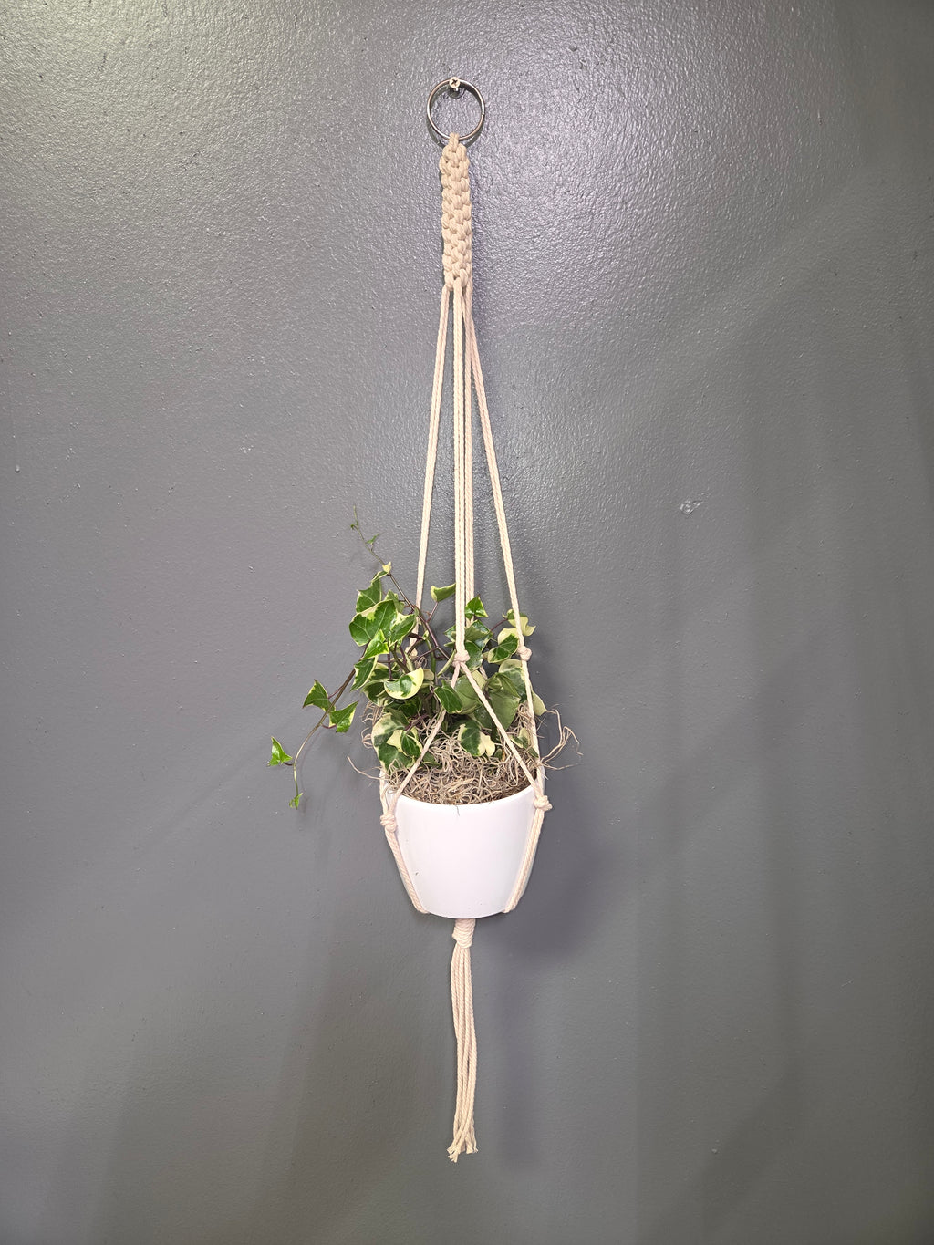 HANDMADE MACRAME PLANT HANGER